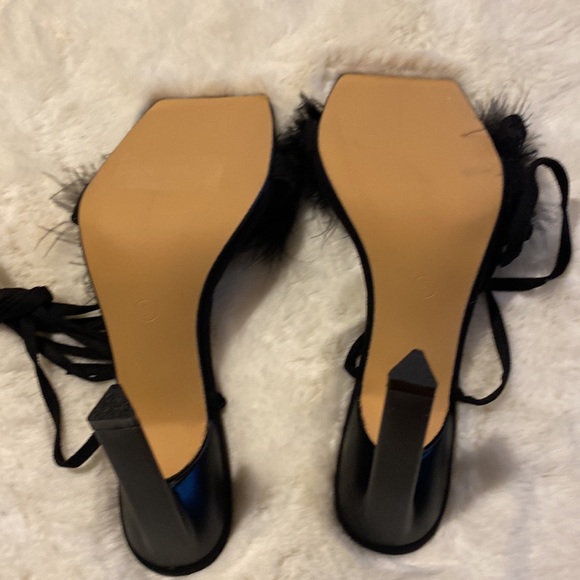 Ankle Tie Feathered Heels - Picture 4 of 4